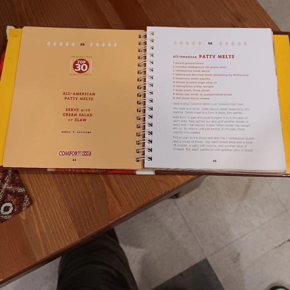 Rachael Ray Top 30/ 30 Minute Meals/Comfort Food Cookbook - Picture 3 of 5